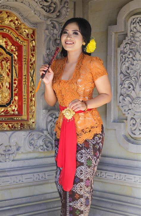 Baju Kebaya Bali Warna Kuning Baju Busana Muslim Pria Wanita