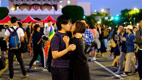 Why China’s Lgbt Hide Their Identities At Lunar New Year Bbc News