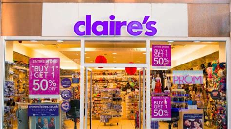 Claire S Employee Quits After Saying She Was Told To Pierce The Ears Of