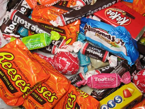 Tidbit Tuesday Candy And Trick Or Treating – Whyd You Eat That