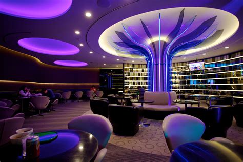 great business class lounges  wise traveller