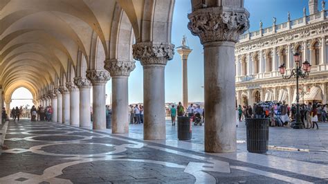 61 San Marco Square In Venice Italy Worldstrides