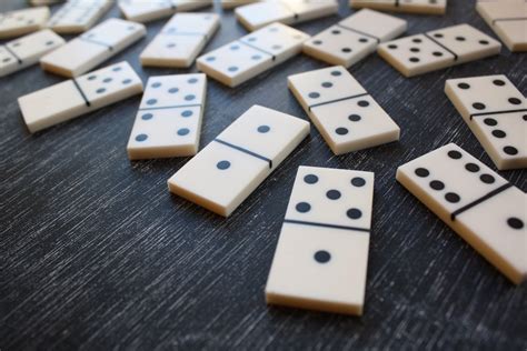 paris market brocante  inspired  game  dominoes