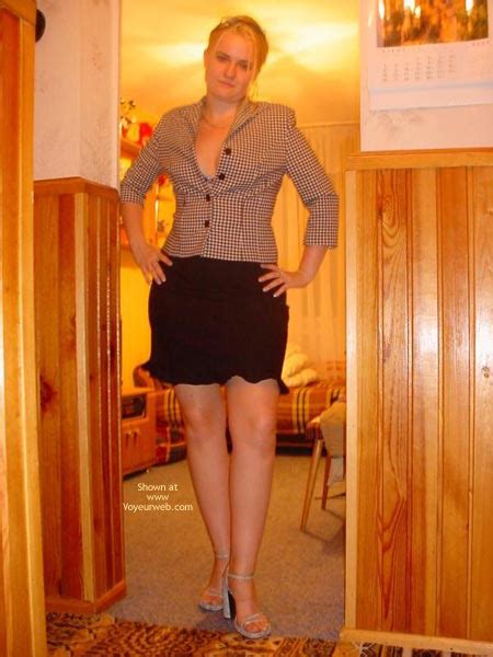 mini skirt october 2004 voyeur web