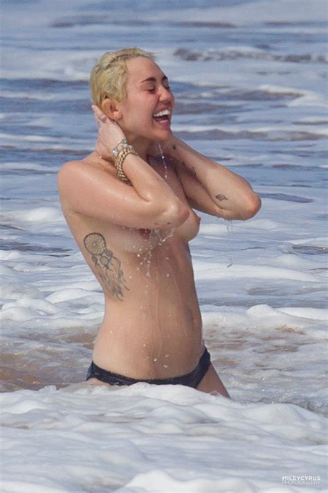naked miley cyrus in paparazzi