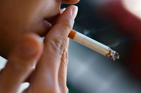 Smoking Cigs Can Make Your Penis Shrink Doctors Warn Sick Chirpse