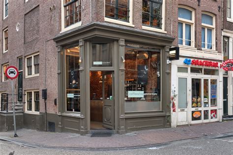 coffeeshops  amsterdam   spots  smoke   dutchreview