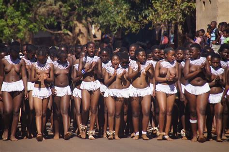 swaziland reed dance umhlanga festival how and when to see it