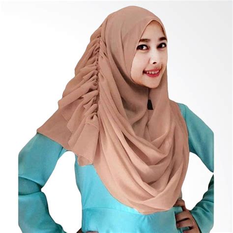 gaya terbaru hijab coklat model hijab