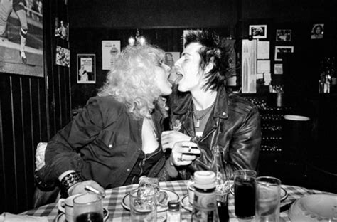 Love Kills Nancy Spungen Sex Pistols Sid Image