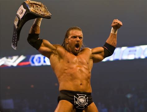 triple  defending  wwe world heavyweight title   march  wrestlemania  special