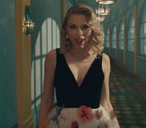 taylor swift music video to mp4 download from apple music itunes store