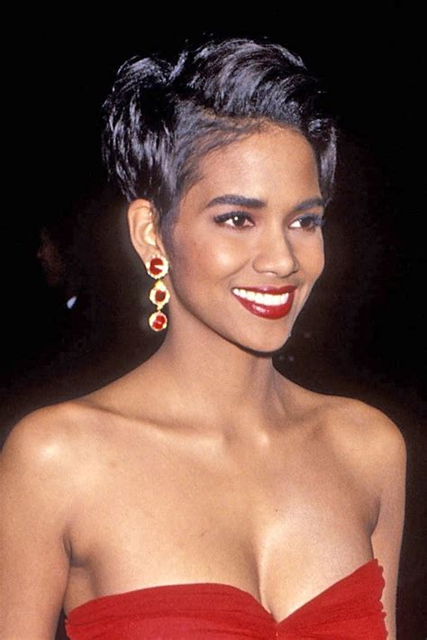 Short Haircut Halle Berry Is Ultra Sexy With Short Hair –