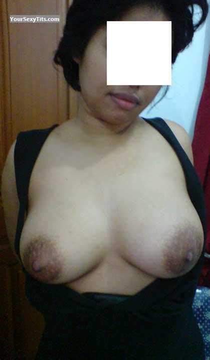 ex girlfriend s big tits dini from malaysia tit flash id 99496