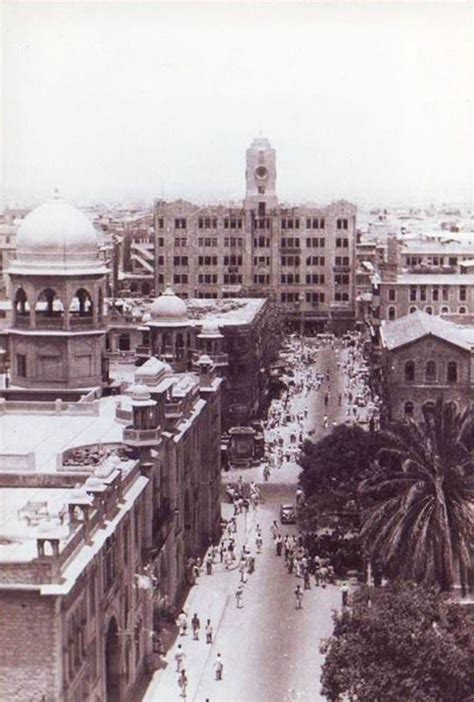 pictures capture    years  karachis history