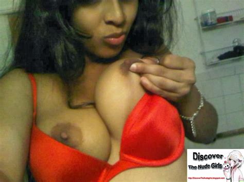 sexy pics of desi hot south indian mallu girl removing bra and panty 6