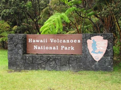 Entrance To The Park Sign Picture Of Hawaii Volcanoes National Park