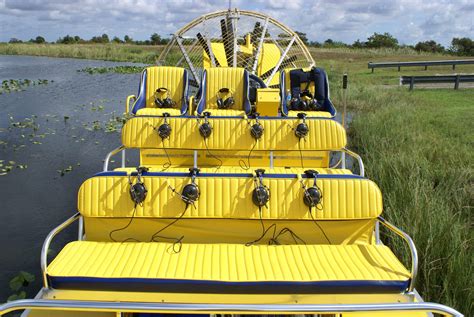 airboats capt bobs airboat adventures