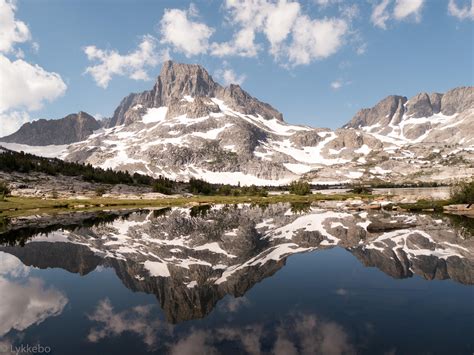 perfect reflection  thousand islands lake california oc