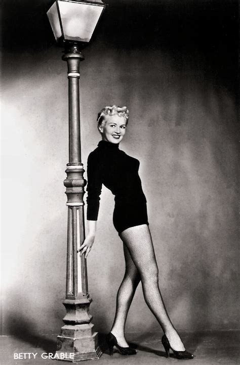 Betty Grable Dutch Postcard No 204 Photo 20th
