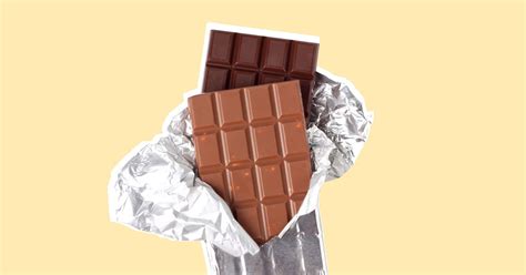 why do pregnant women crave chocolate