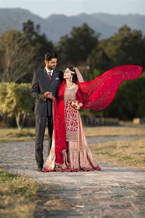 Pin By H I On Barat Brides Desi Wedding Wedding Inspiration
