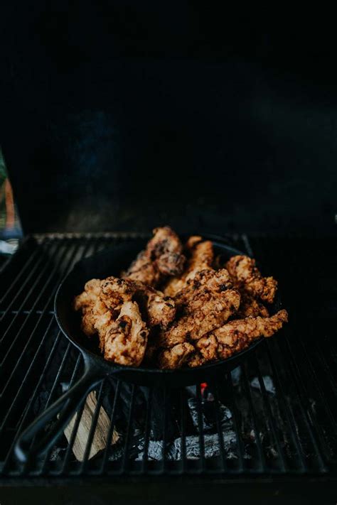 Bbq Fried Meat In Cast Iron Skillet Fried Chicken Image Free Photo