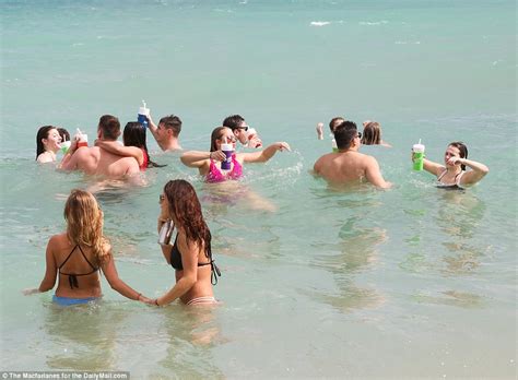 spring break drunk teens on florida beaches smell of