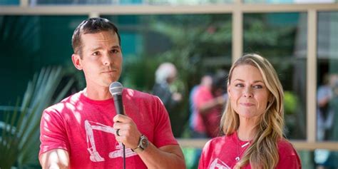 Granger Smith And Wife Amber Donate More Than 200 000 To Hospital That