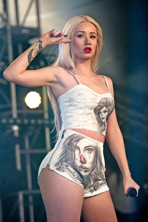 34 hot sexy pictures of iggy azalea show her bikini tattoos before plastic surgery