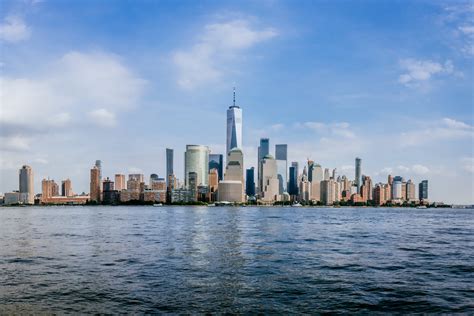 new york city skyline twin towers