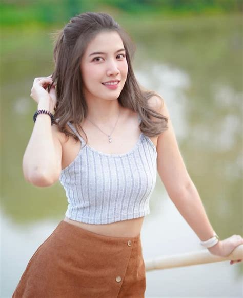 Selebgram Super Cantik Dan Inspiratif Thailand Dollaya Sutanan