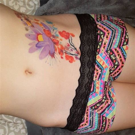 150 Seductive Small Hip Tattoos An Ultimate Guide August
