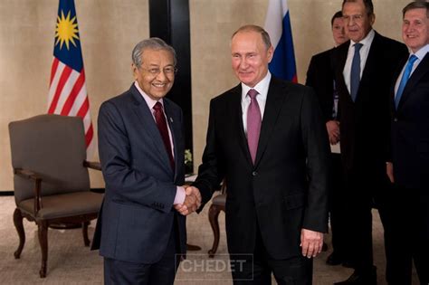 Malaysia Prime Minister Dr M Meets The President Of Russia