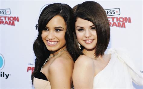 Demiandselena Photo Selena Gomez And Demi Lovato Photo 17936461 Fanpop