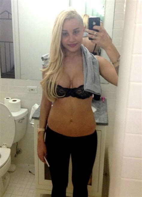 amanda bynes fappening naked body parts of celebrities