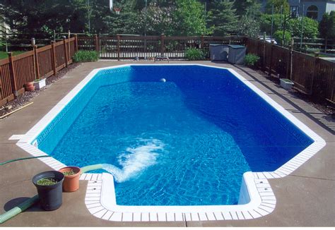 swimming pool blog