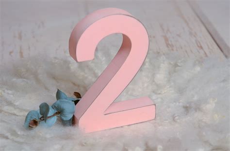 pink number
