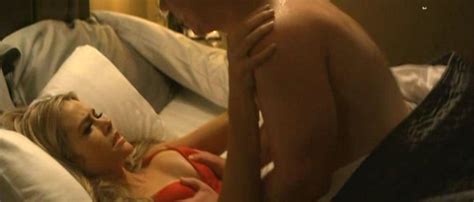sarah hyland and denise richards sex in mother s little helper
