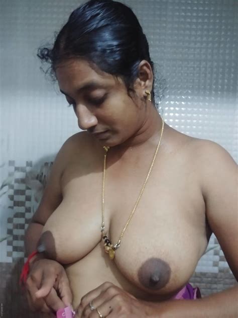 Nude Tamil Wife Big Boobs Bathing 9 Pics Xhamster