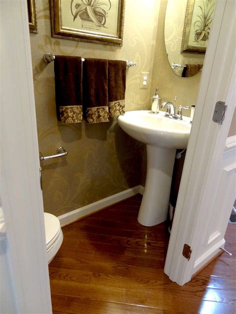 Pin By Melvina Flounoy On Remodel Small Half Bathrooms