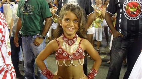 júlia darf samba königin sein digital