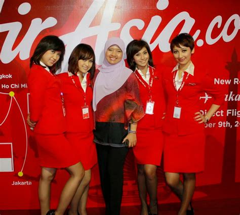 Red Hot Sexy Stewardess In Air Asia ~ World Stewardess Crews
