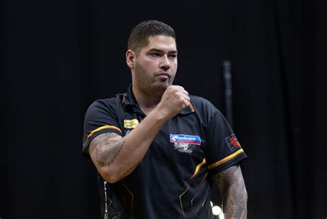 klaasen impresses  interwetten european darts grand prix begins pdc