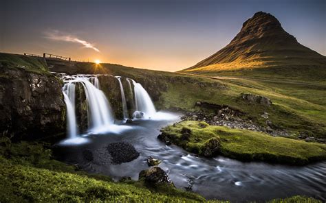hours  iceland luxury travel review mark southern
