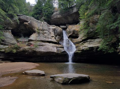 hocking hills state park ohio rhiking