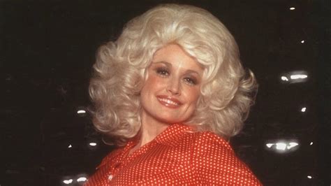 watch today highlight dolly parton goes through some of her many looks