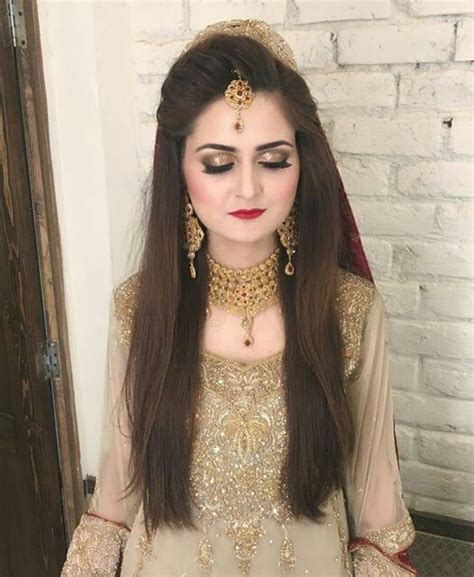 pin by jannat khan on stuff to buy pakistani bridal makeup pakistani