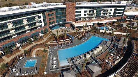 willows hotel spa  viejas casino resort set  grand opening