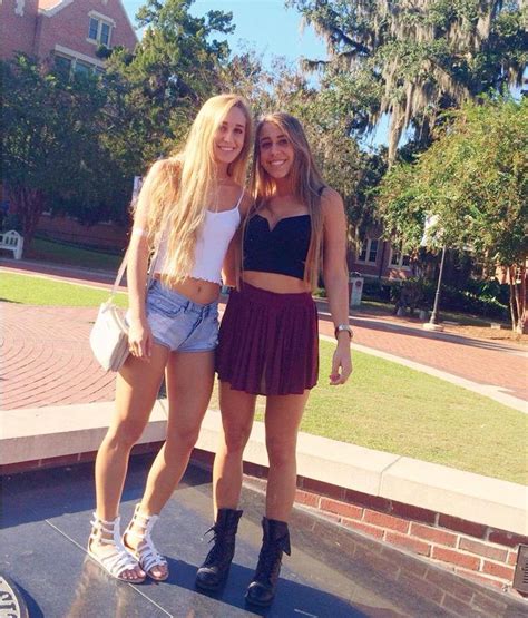 babes on campus happygirls